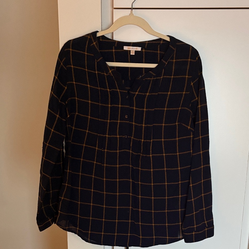 Women's Navy and Gold Checkered Top